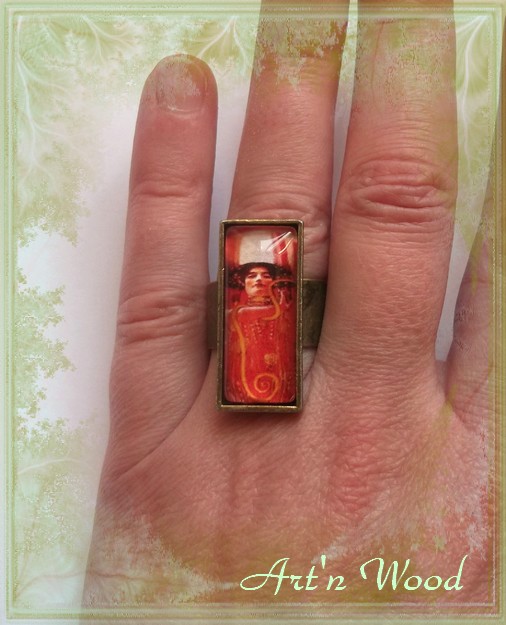 Bague fantaisie Hygieia, peinture La Médecine de Klimt