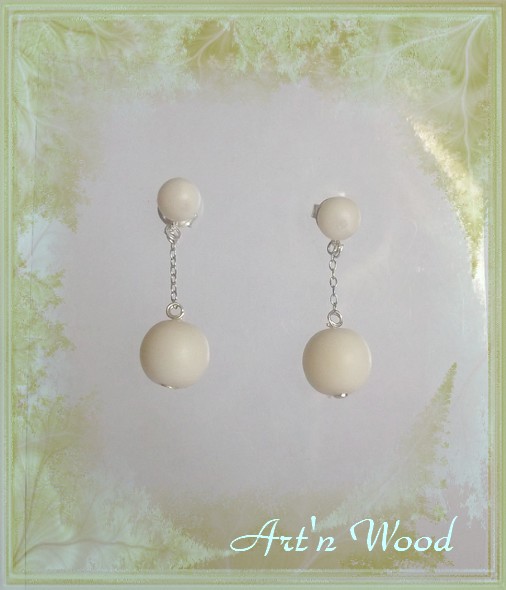 Boucles d'oreille pendantes vintage So Pure en perles d'ivoire végétal
