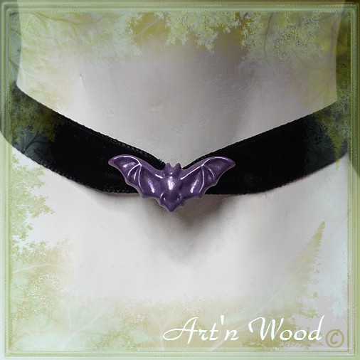 Bijou fait maison pendentif chauve-souris kawaï en verre violette