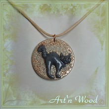 Pendentif artisanal en verre chat gris lune d'or