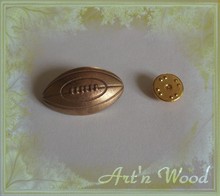 Pin's artisanal ballon de rugby 3cm en bronze doré
