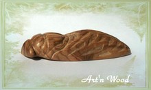 Grande sculpture animalière cigale 9cm en bois d'olivier